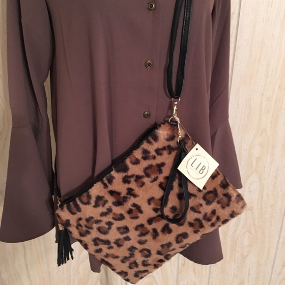 Vegan Fur Crossbody Purse - Picture 5 of 6